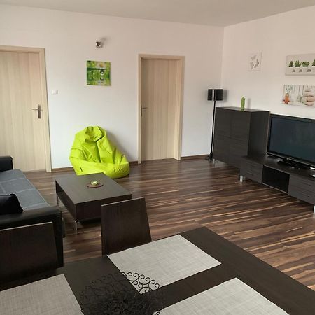 شقة Apartman Emes Kežmarok المظهر الخارجي الصورة