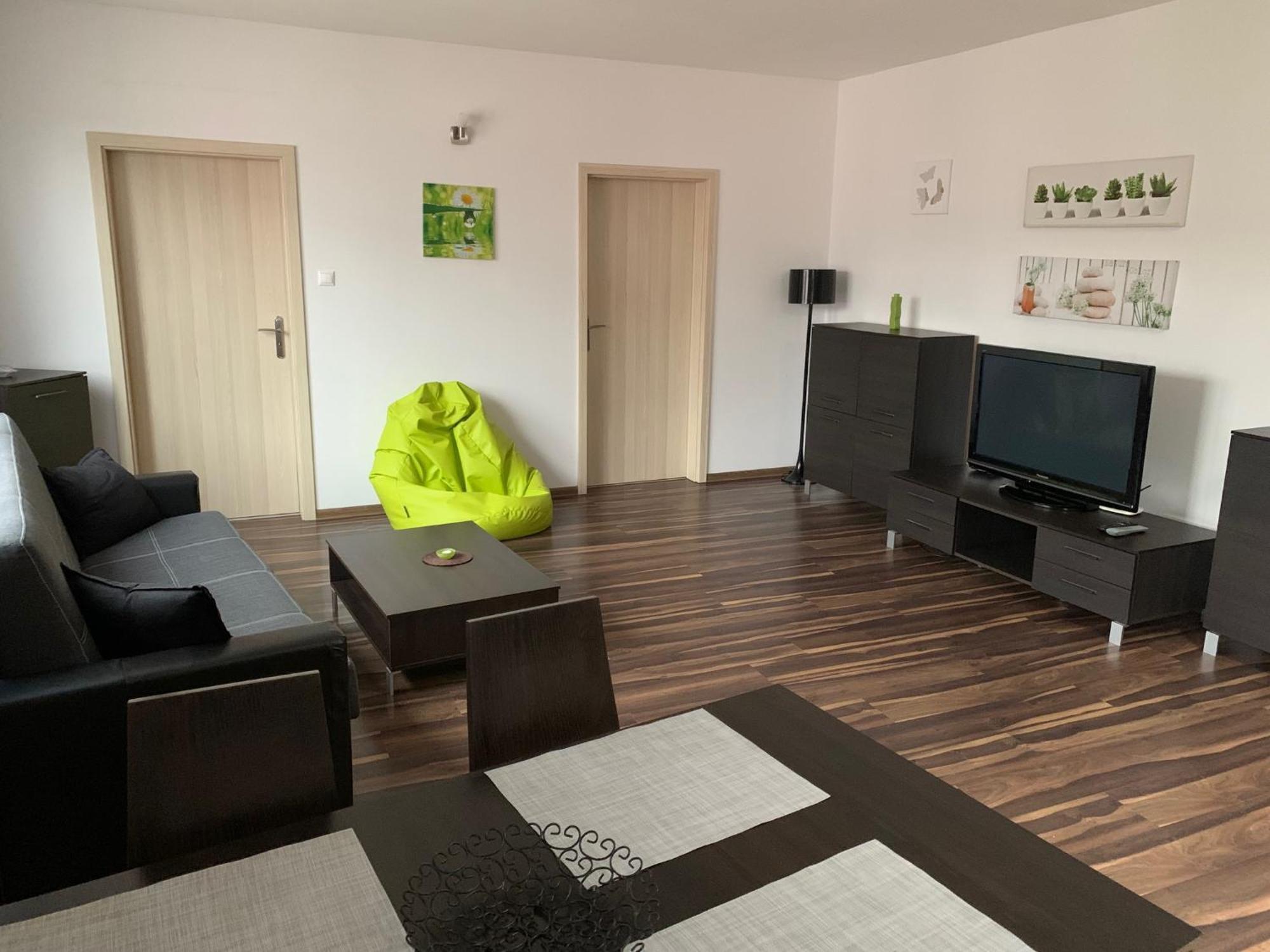 Apartman Emes S Terasou Kežmarok المظهر الخارجي الصورة